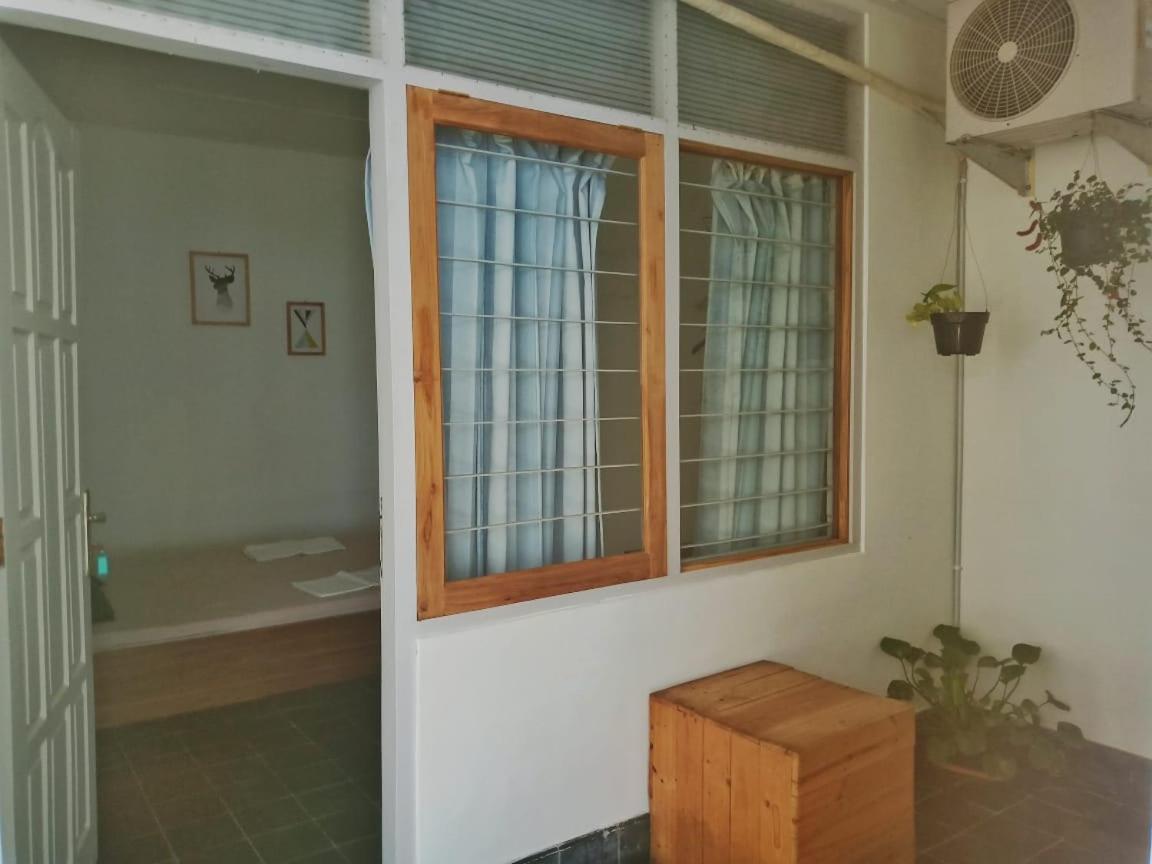 Pakualaman Ndalem Mbak Charly酒店 外观 照片